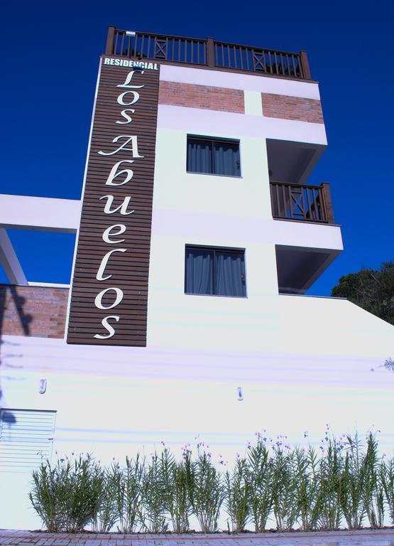 Residencial Los Abuelos بومبينهاس الغرفة الصورة